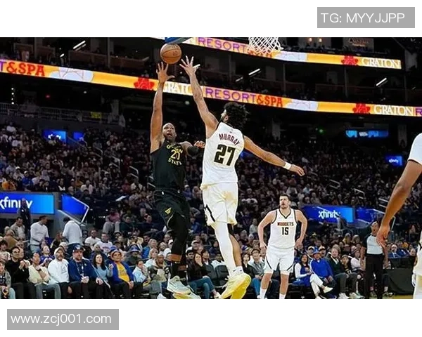 空间+换防+策应！霍福德完美处理内线短板，勇士终获抱负五号位